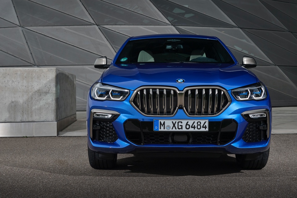 BMW-X6-M50i-Review75.jpg