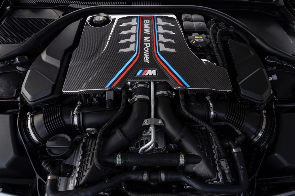 BMW-M8-Competiton-Gran-Coupe3.jpg