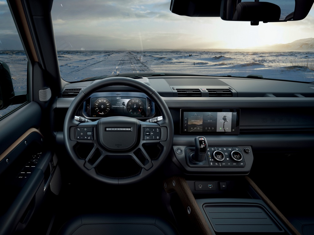 2020-Land-Rover-Defender-Interior.jpg